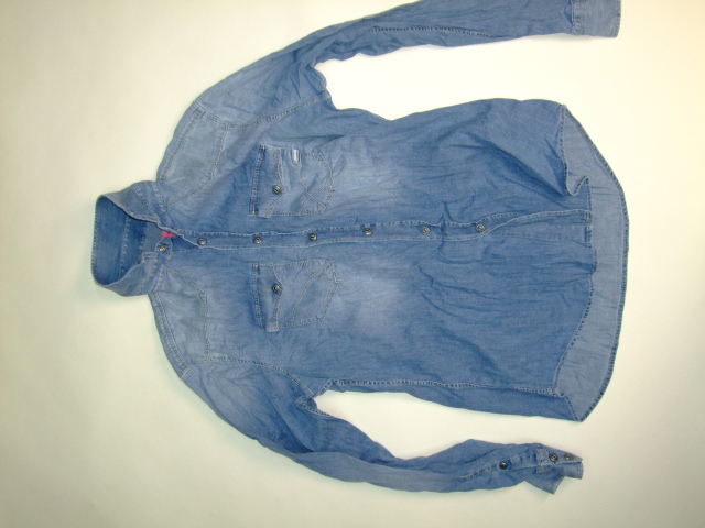 GAS SHIRTS Style No.151107 Material No.010355 STYLE NAME KANT REG. Color WY67 WY67 Size M