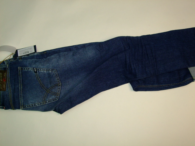 GAS JEANS Thema.JW02 Item.5 POCKETS Style No.351287 Material No.030879 STYLE NAME.ANDERS K BLUE DENIM COMFORT 12 OZ Length.32 Color.W179 W179 Size.30 99%COTTON 1%ELASTANE MADE IN ROMANIA